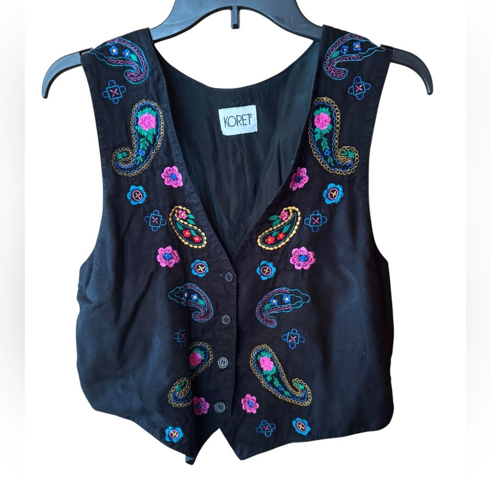 1990s Koret 100% Rayon Embroidered Button‎ Closure Vest